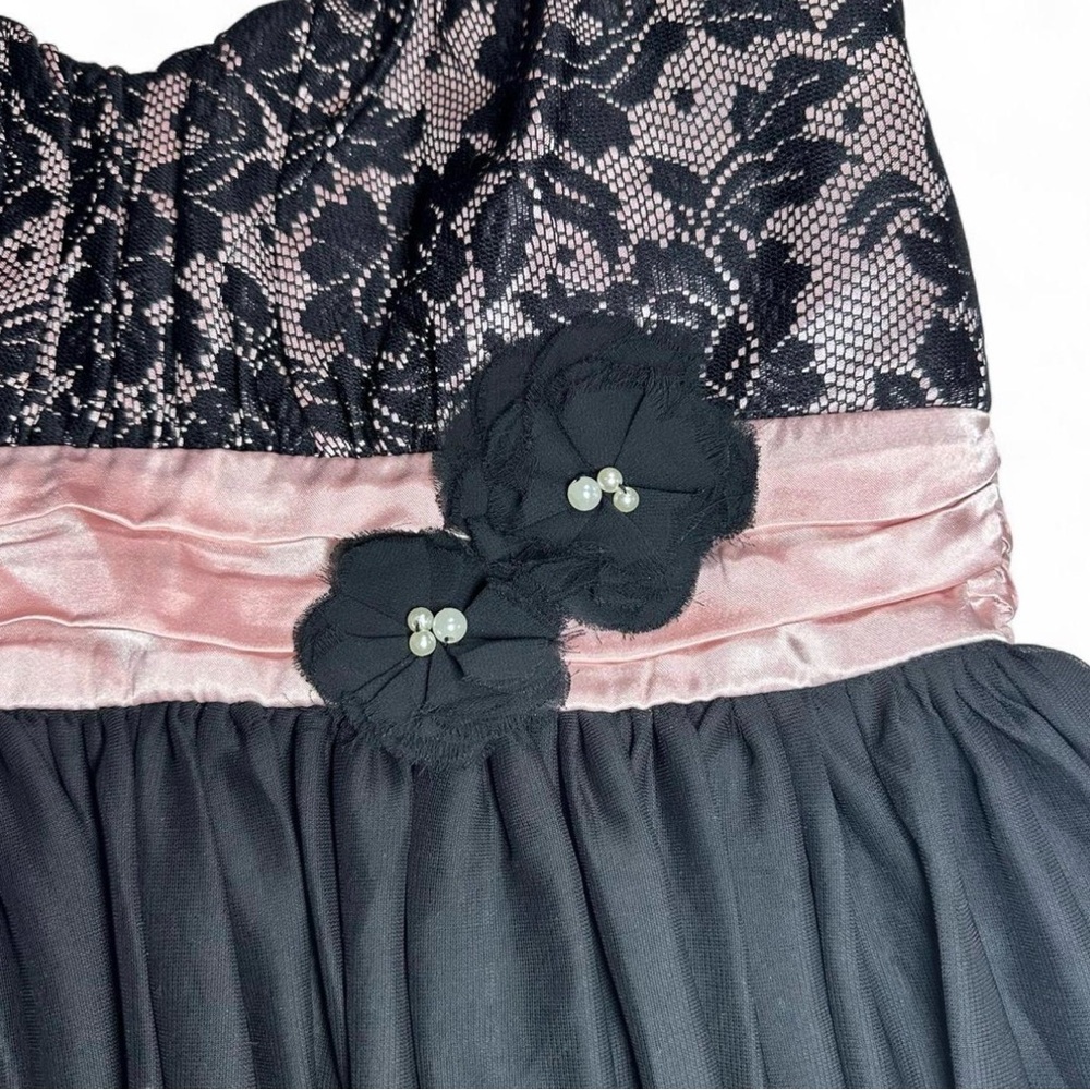 BCX Black and Pink Lace Babydoll Empire Waist Spaghetti-Strap Party Dress - Picture 3 of 6